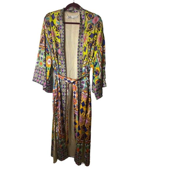 Zara Printed Satin Kimono Size Small - Picture 2 of 11